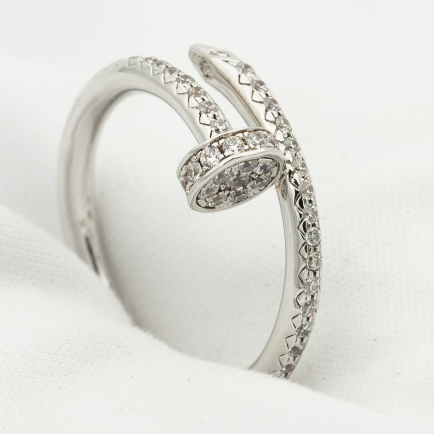 ˇGilded EraˇJUSTE RING 1.8MM SILVER DIAMONDS