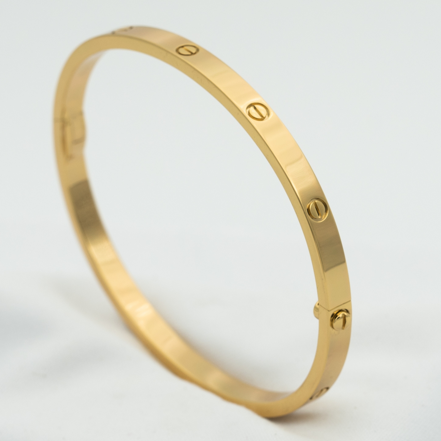 ˇGilded EraˇLOVE BRACELET 3.65MM