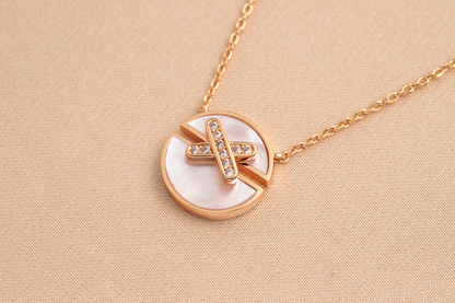 ˇGilded EraˇJEUX DE PINK GOLD DIAMOND NECKLACE