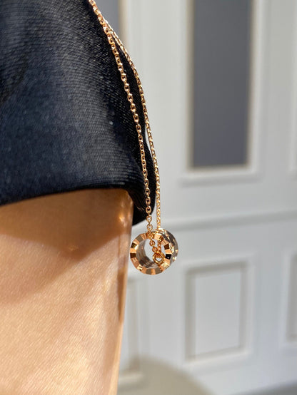 ˇGilded EraˇBEE LOVE DIAMOND NECKLACE