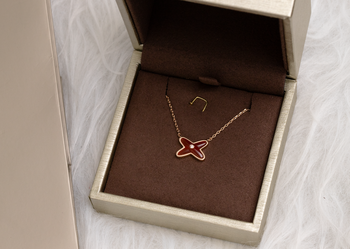 ˇGilded EraˇJEUX DE NECKLACE 1 DIAMOND
