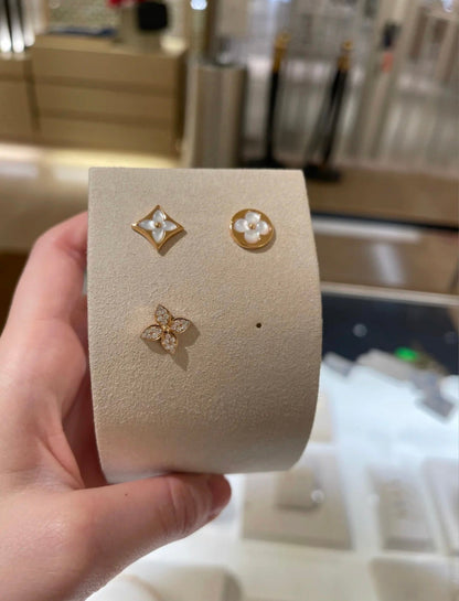 ˇGilded EraˇSTAR BLOSSOM STUD EARRINGS PINK GOLD DIAMONDS