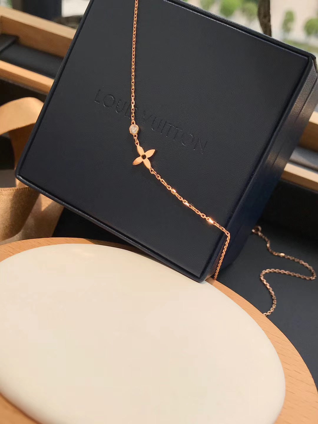 ˇGilded EraˇBLOSSOM PENDANT PINK GOLD AND DIAMOND