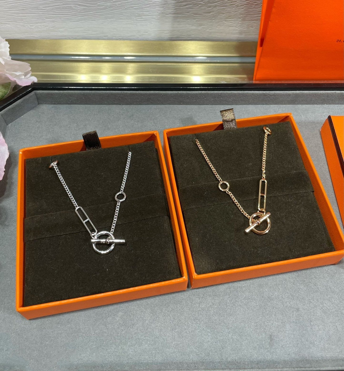 ˇGilded EraˇHM STERLING CHAINE D'ANCRE HEART