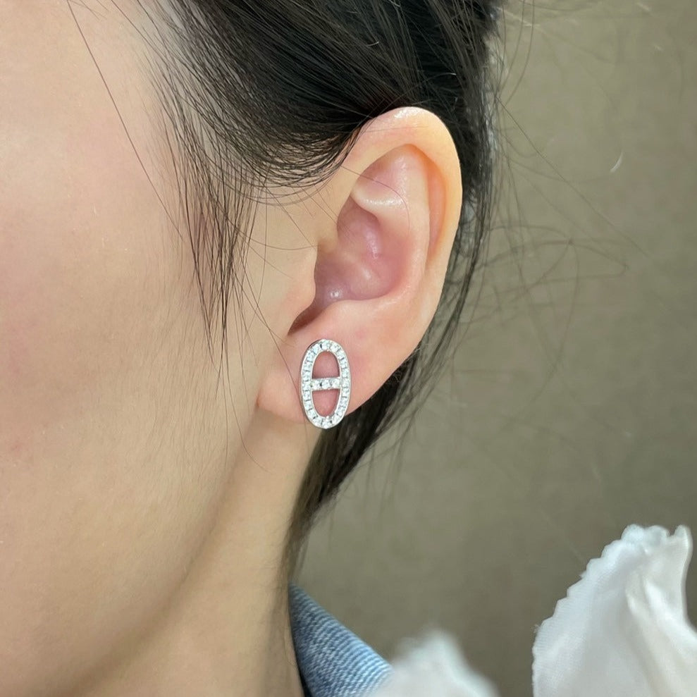 ˇGilded EraˇHM FULL DIAMOND PIG NOSE STUD EARRINGS