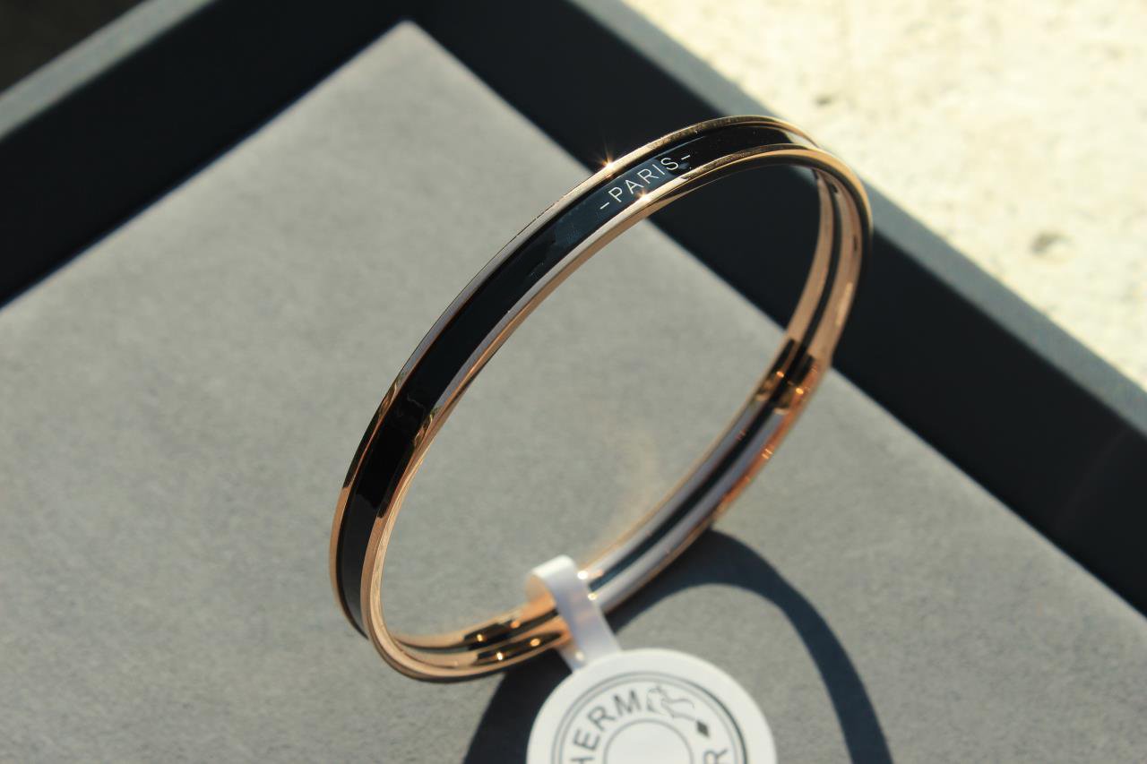 ˇGilded EraˇHM UNI BANGLE BAG