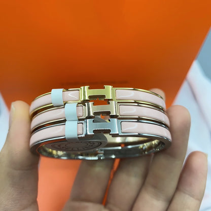 ˇGilded EraˇCLASSIC HM CLIC  PINK 8MM ENAMEL BRACELET
