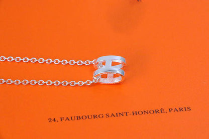 ˇGilded EraˇHM NECKLACE H LETTER OVAL SERIES