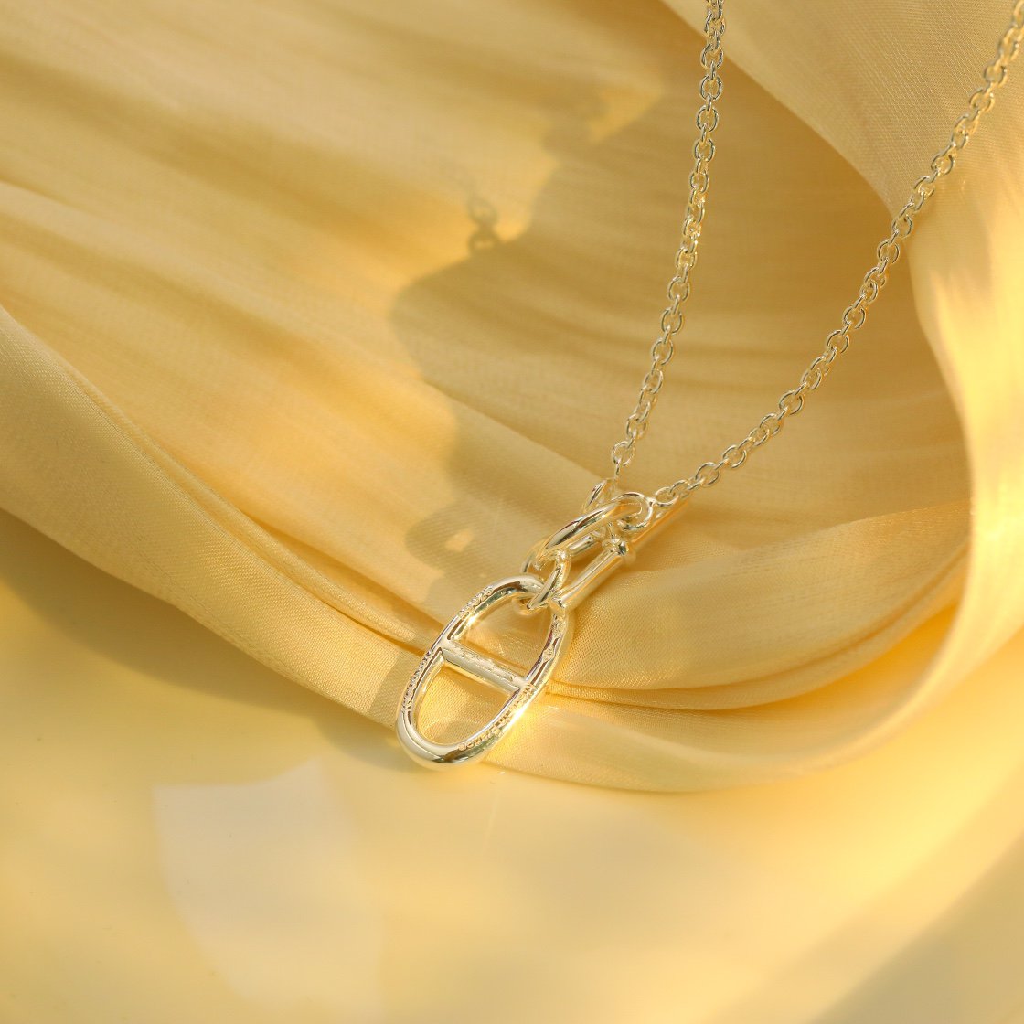 ˇGilded EraˇHM CHAINE D'ANCRE PENDANT NECKLACE STERLING SILVER