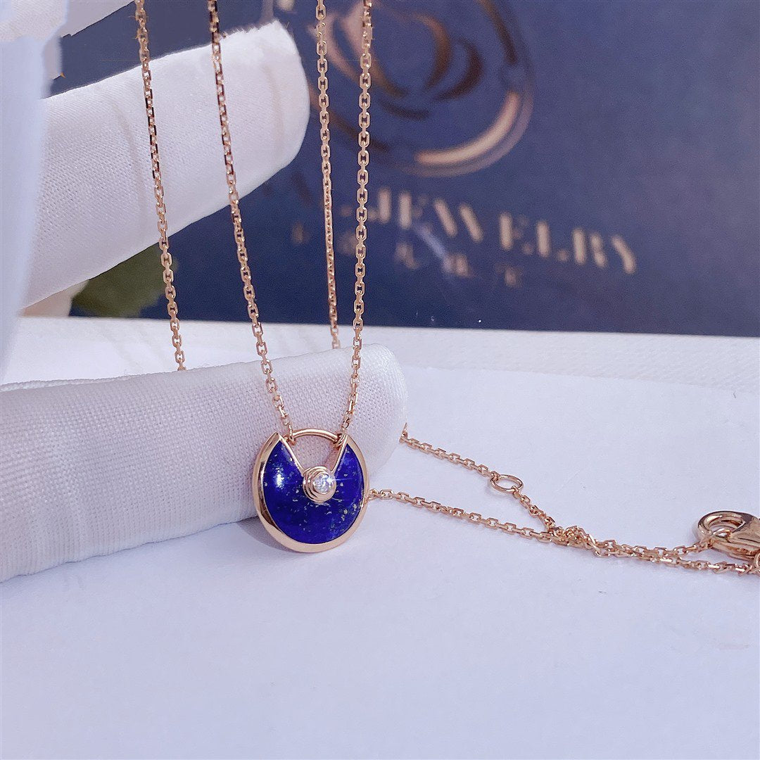 ˇGilded EraˇAMULETTE ROSE GOLD AGATE NECKLACE