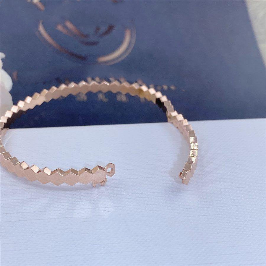 ˇGilded EraˇBEE LOVE PINK GOLD BRACELET