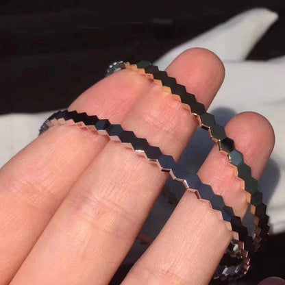 ˇGilded EraˇBEE LOVE SILVER BRACELET