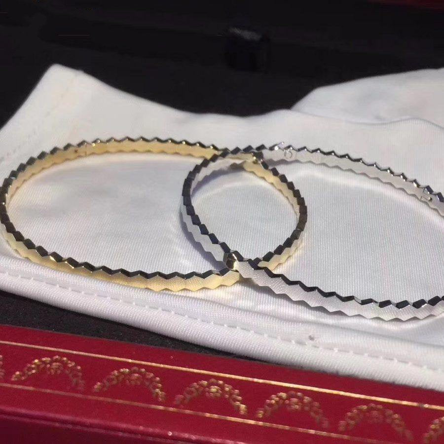 ˇGilded EraˇBEE LOVE SILVER BRACELET