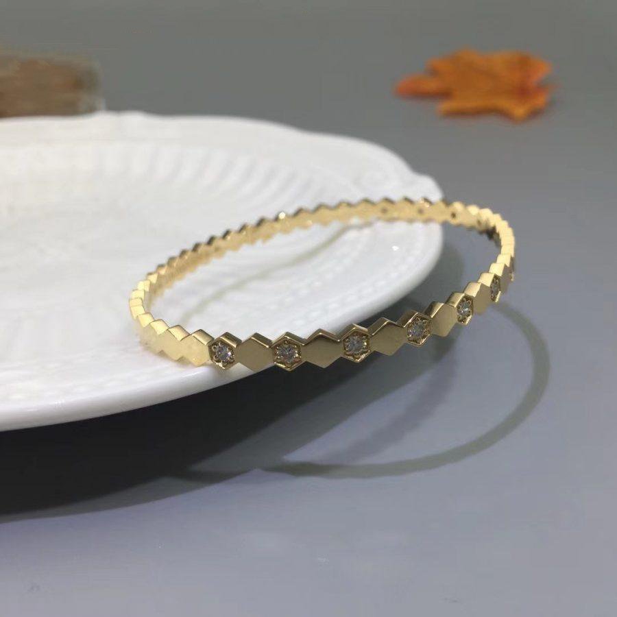 ˇGilded EraˇBEE LOVE GOLD DIAMOND BRACELET