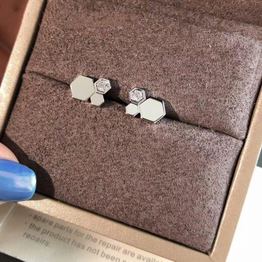 ˇGilded EraˇBEE LOVE SILVER DIAMOND EARRINGS