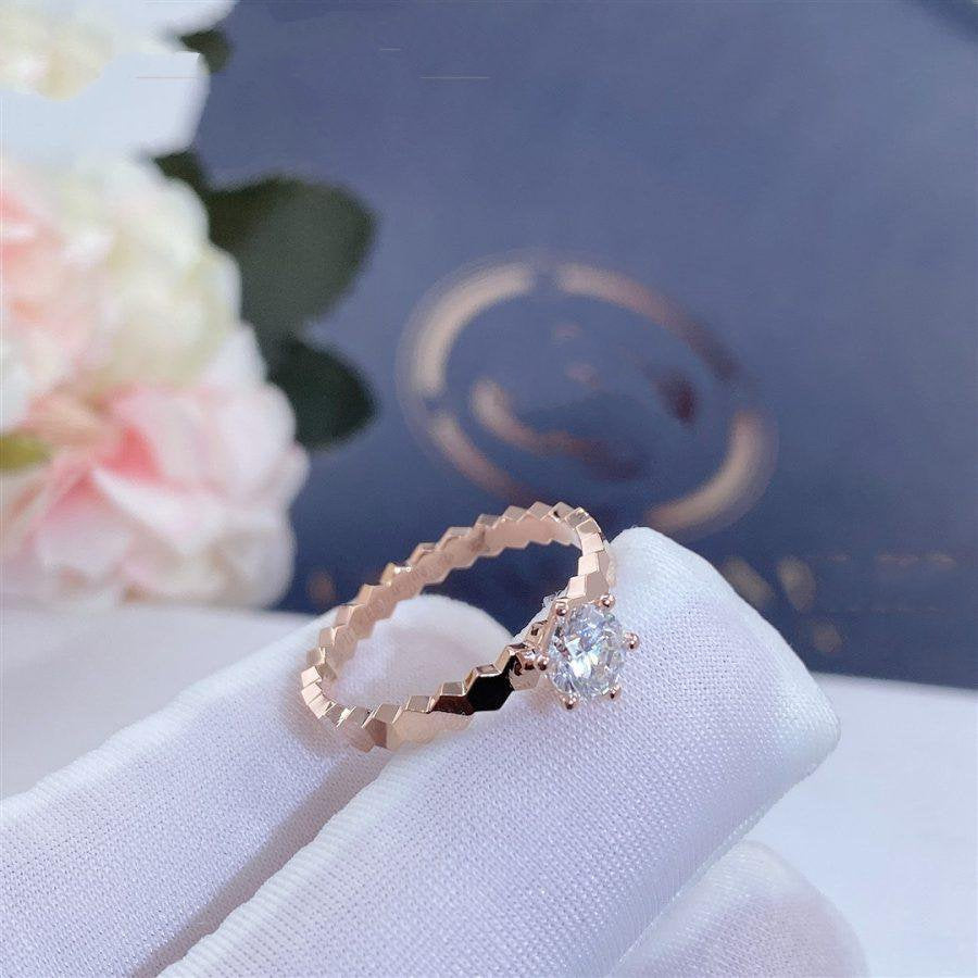 ˇGilded EraˇBEE LOVE RING PINK GOLD 1 DIAMOND