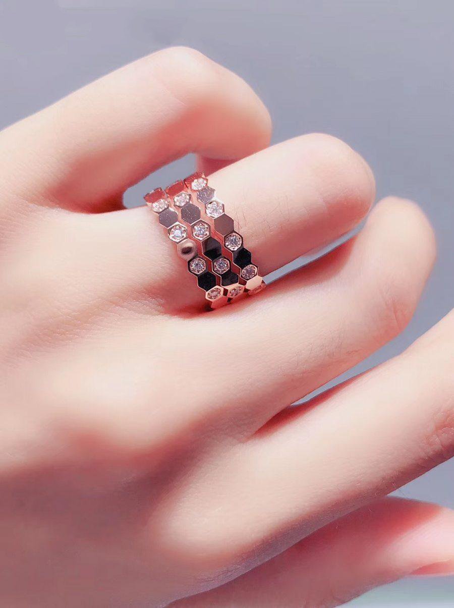 ˇGilded EraˇBEE LOVE RING PINK GOLD DIAMOND
