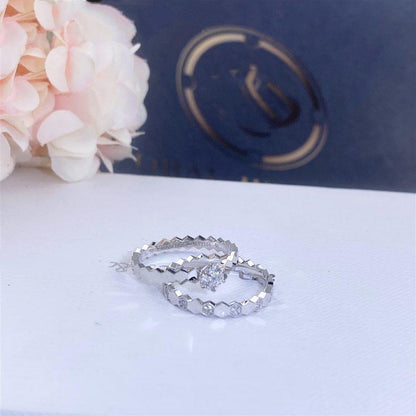 ˇGilded EraˇBEE LOVE RING SILVER 1 DIAMOND