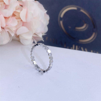 ˇGilded EraˇBEE LOVE RING SILVER DIAMOND
