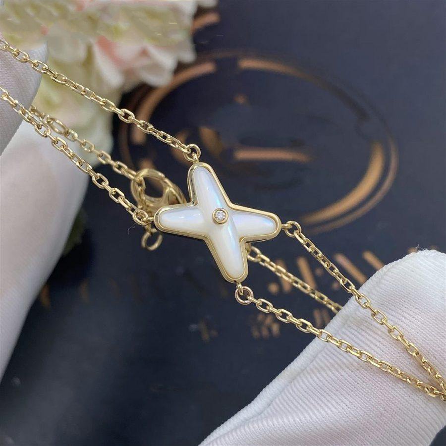 ˇGilded EraˇJEUX BRACELET WHITE MOP GOLD 1 DIAMOND