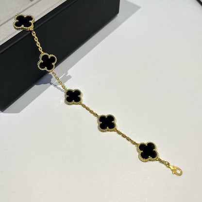 ˇGilded EraˇCLOVER  5 MOTIFS BLACK ONYX BRACELET