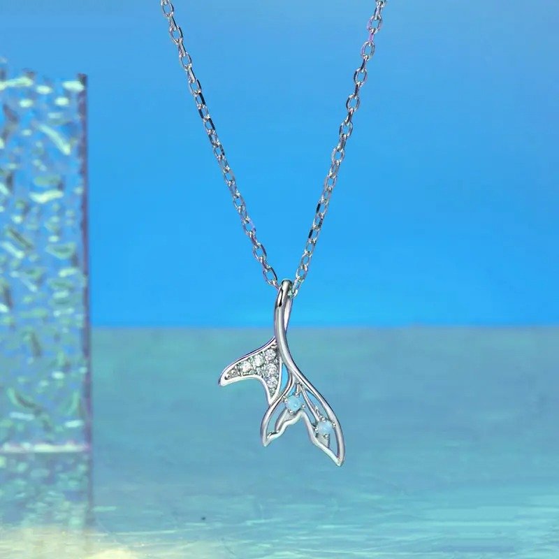 [STREET]Fish Tail Necklace for Women