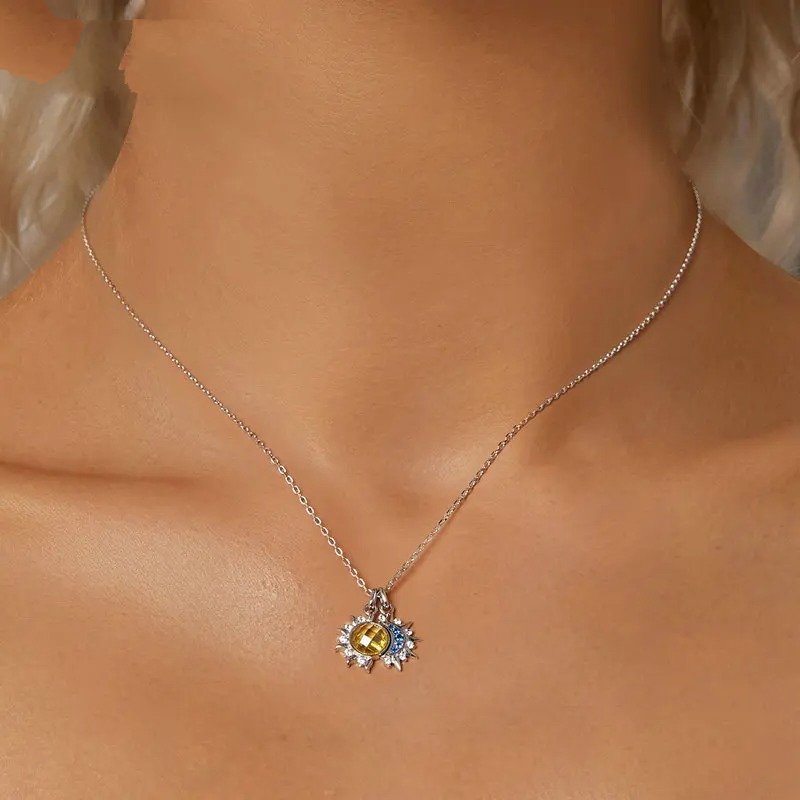[STREET]White Gold Plated Sun and Moon Necklace