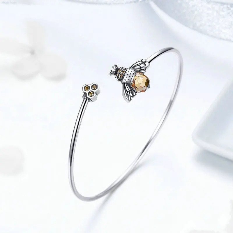 [STREET]Crystal Yellow Bee Bangle Silver Cute Insect Bracelets for Women