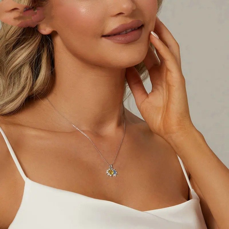 [STREET]White Gold Plated Sun and Moon Necklace