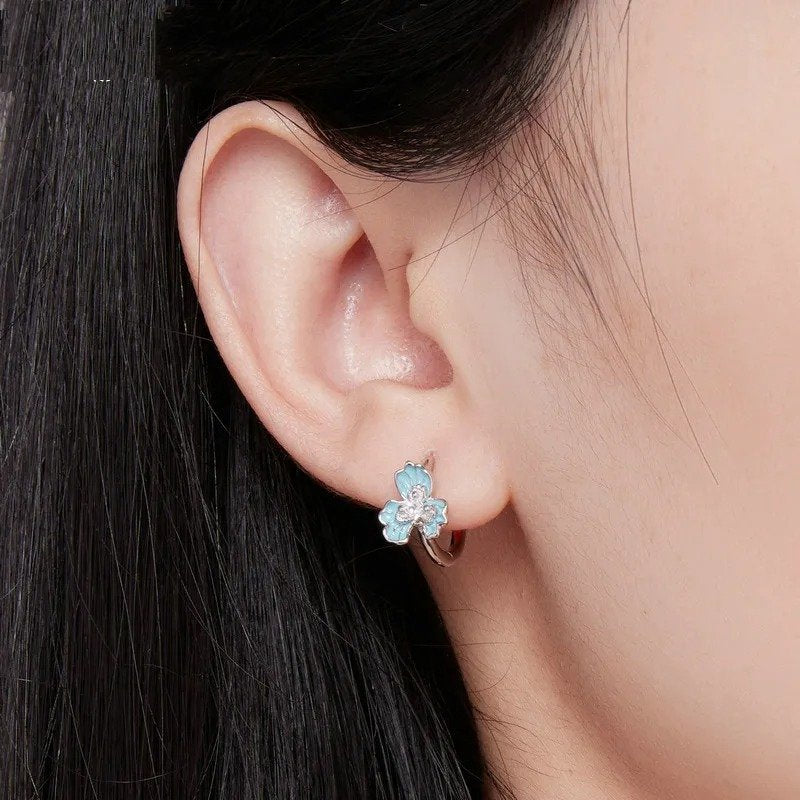[STREET]Blue Enamel Iris Ear Buckles Flower Hoop Earrings