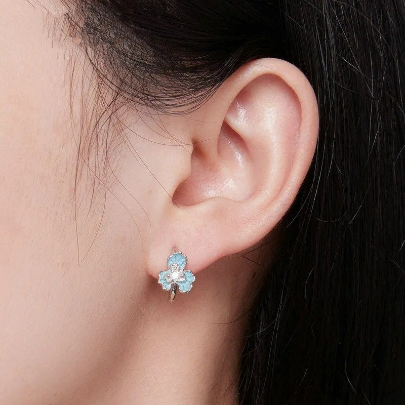 [STREET]Blue Enamel Iris Ear Buckles Flower Hoop Earrings