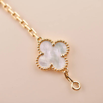 ˇGilded EraˇCLOVER  5 MOTIF WHITE MOP BRACELET