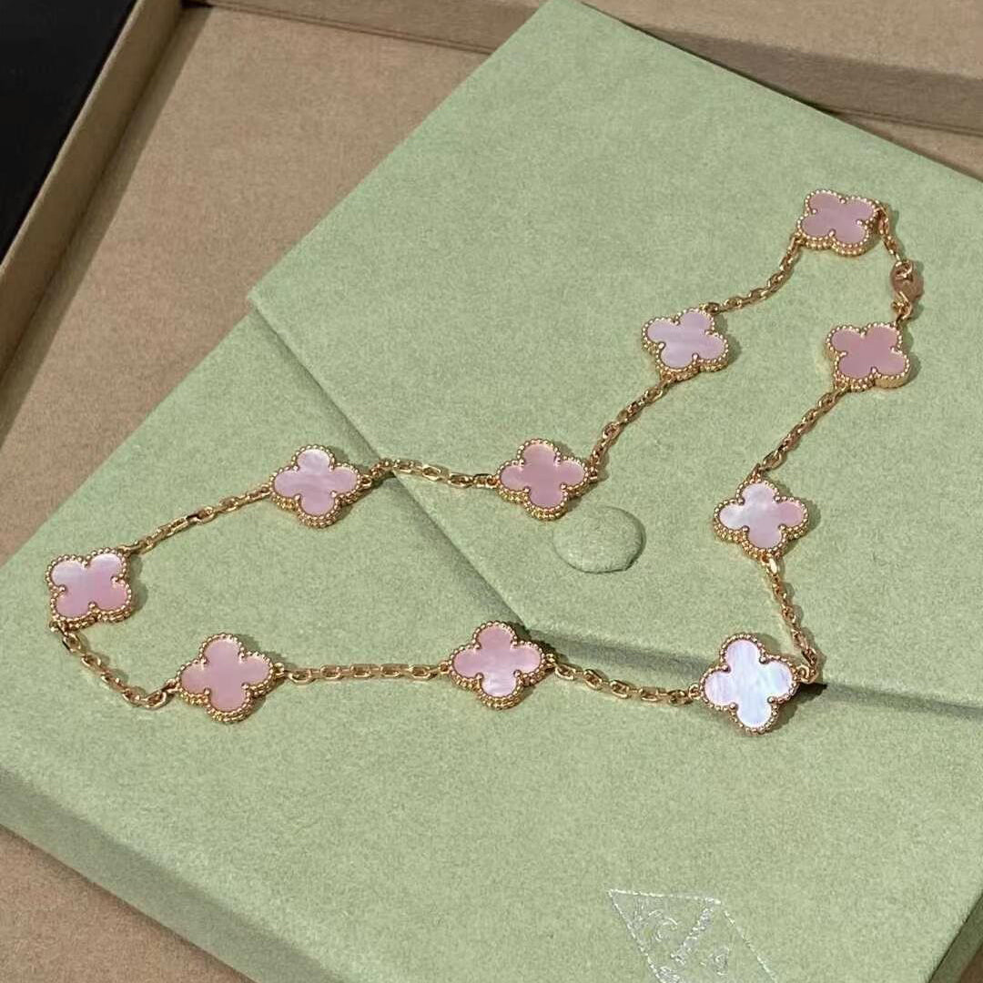 ˇGilded EraˇCLOVER 10 MOTIFS PINK MOP NECKLACE