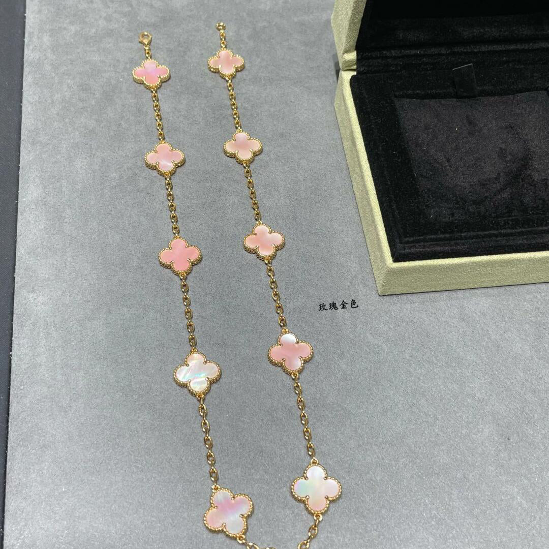 ˇGilded EraˇCLOVER 10 MOTIFS PINK MOP NECKLACE