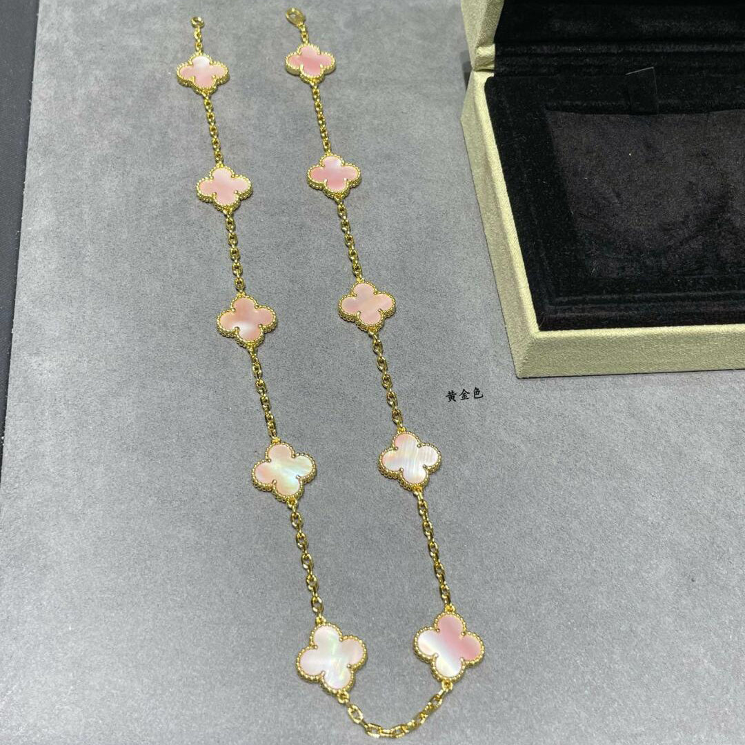 ˇGilded EraˇCLOVER 10 MOTIFS PINK MOP NECKLACE