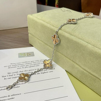 ˇGilded EraˇCLOVER  5 MOTIFS  CHRISTMAS LIMITED EDITION BRACELET