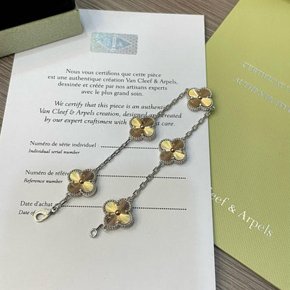 ˇGilded EraˇCLOVER  5 MOTIFS  CHRISTMAS LIMITED EDITION BRACELET