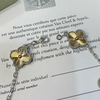 ˇGilded EraˇCLOVER  5 MOTIFS  CHRISTMAS LIMITED EDITION BRACELET
