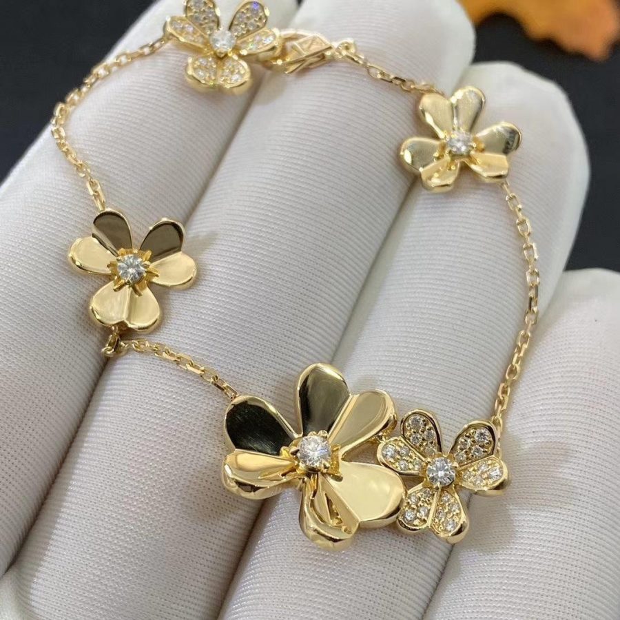 ˇGilded EraˇFRIVOLE GOLD 5 FLOWERS BRACELET