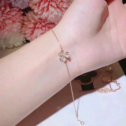 ˇGilded EraˇFRIVOLE GOLD FLOWER DIAMOND BRACELET