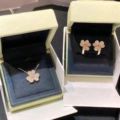 ˇGilded EraˇFRIVOLE ROSE GOLD FLOWER DIAMOND NECKLACE