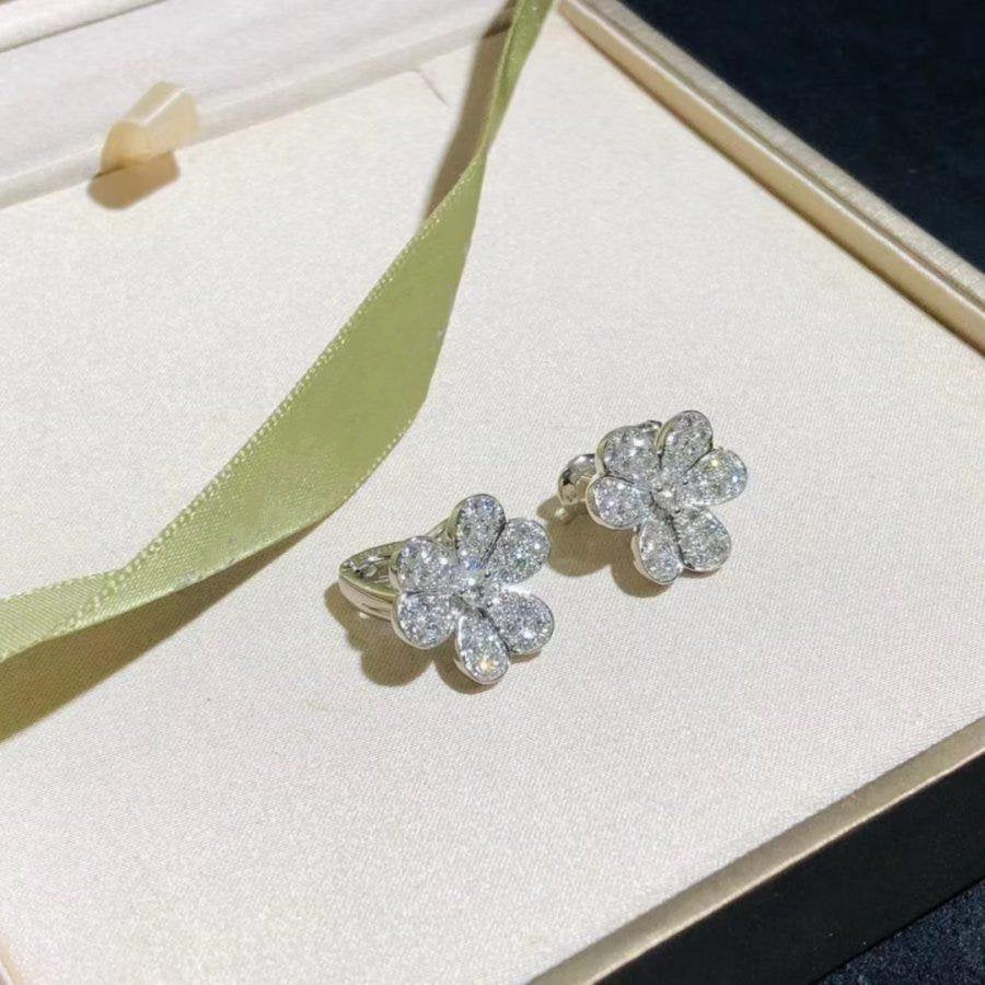 ˇGilded EraˇFRIVOLE SILVER FLOWER DIAMOND EARRINGS