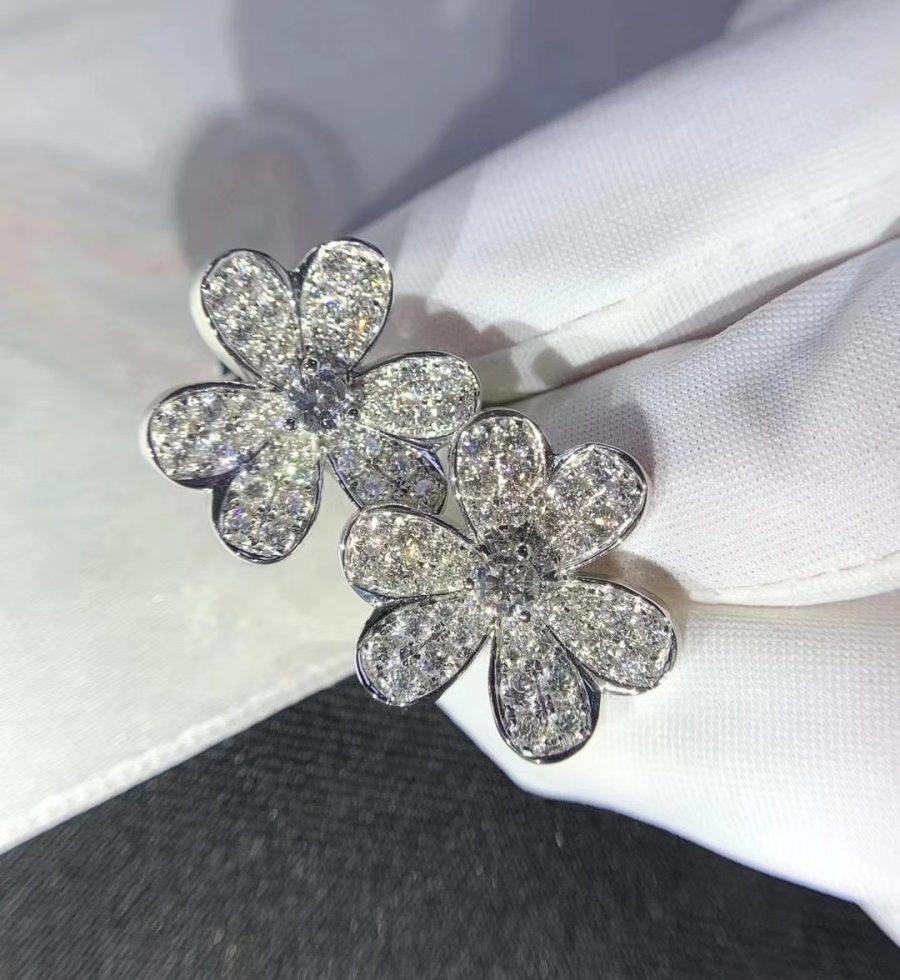 ˇGilded EraˇFRIVOLE SILVER FLOWER DIAMOND EARRINGS