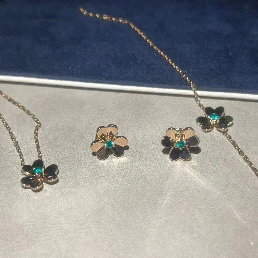 ˇGilded EraˇFRIVOLE  FLOWER MALACHITE EARRINGS