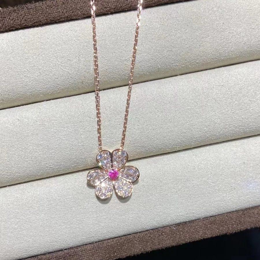 ˇGilded EraˇFRIVOLE ROSE GOLD FLOWER DIAMOND NECKLACE