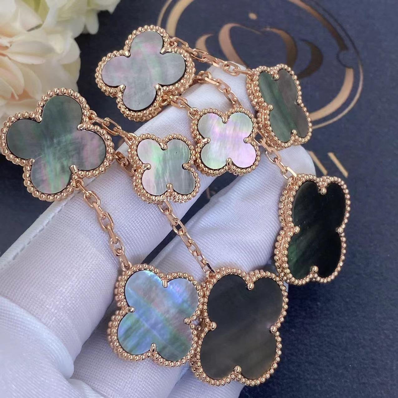 ˇGilded EraˇCLOVER EARRINGS DARK MOP 4 MOTIFS ROSE GOLD