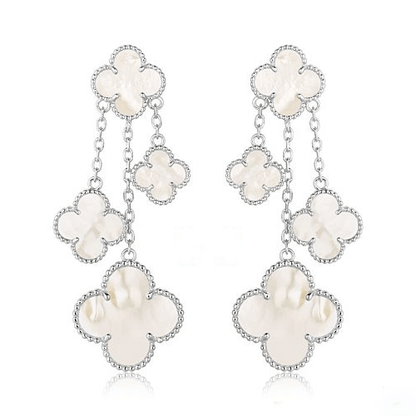 ˇGilded EraˇCLOVER EARRINGS WHITE MOP 4 MOTIFS SILVER