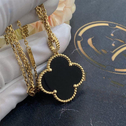 ˇGilded EraˇCLOVER 25MM GOLD ONYX BIG CLOVER NECKLACE