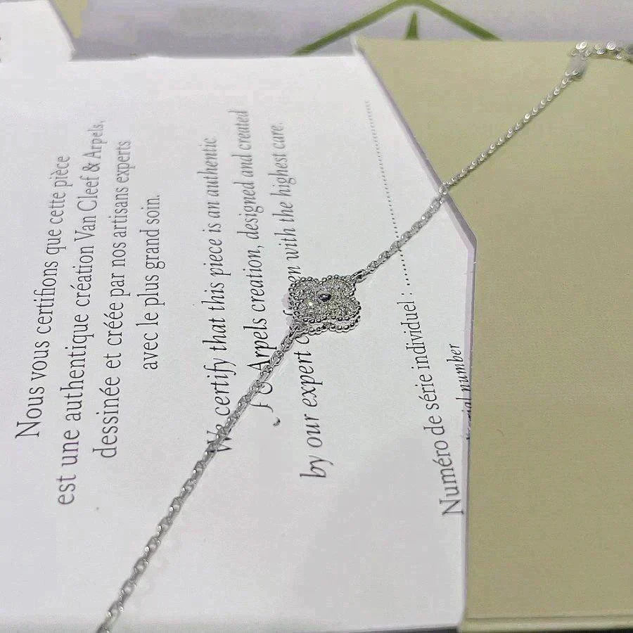 ˇGilded EraˇCLOVER  SINGLE FLOWER BRACELET SILVER