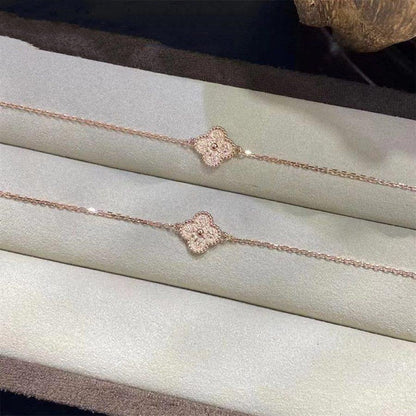 ˇGilded EraˇCLOVER SINGLE FLOWER BRACELET